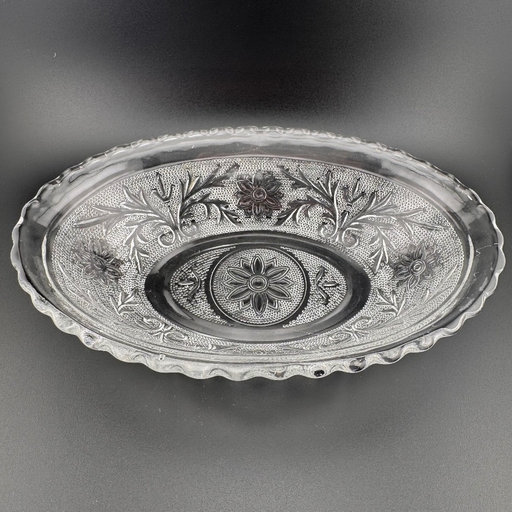 Anchor Hocking Oval Glass Dish Sandwich Pattern 8.5 in Vintage Depression Glass